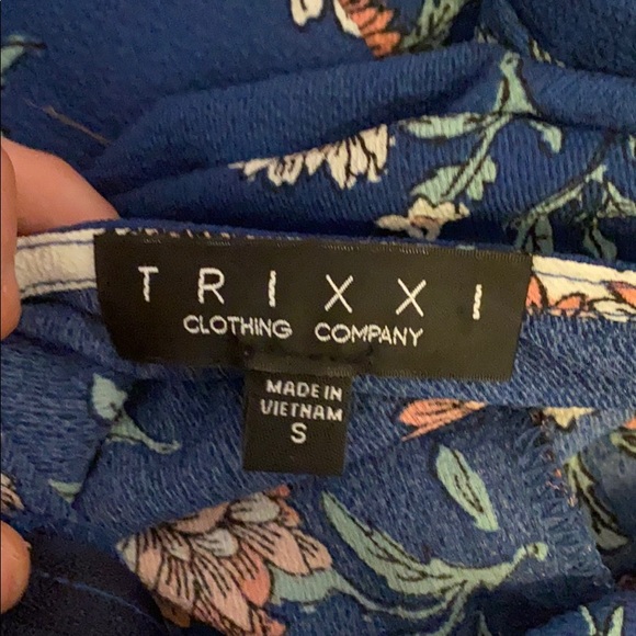 Small patterned romper - Picture 6 of 6